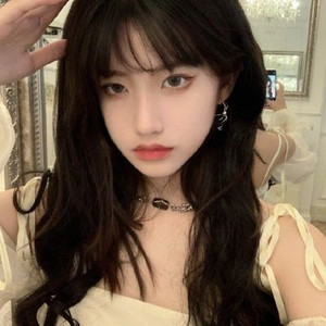 国产美女自慰喷水
